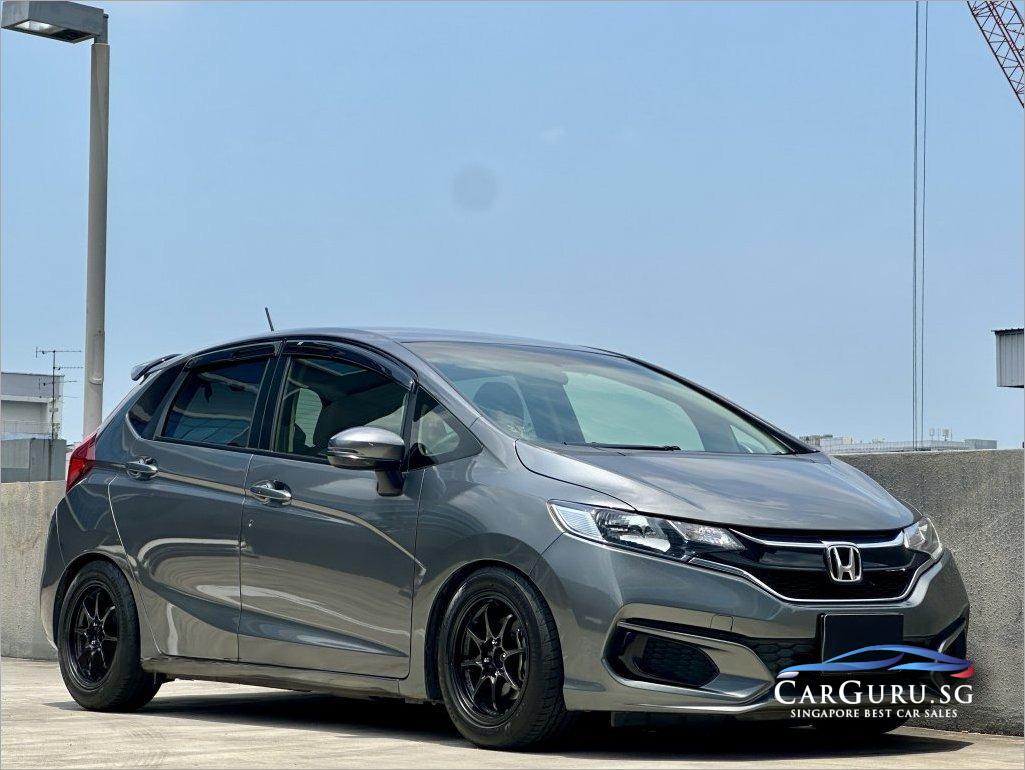 INCOMING] HONDA FIT 1.3 GF CVT - Grey Hatchback (Nov 2019) - Used